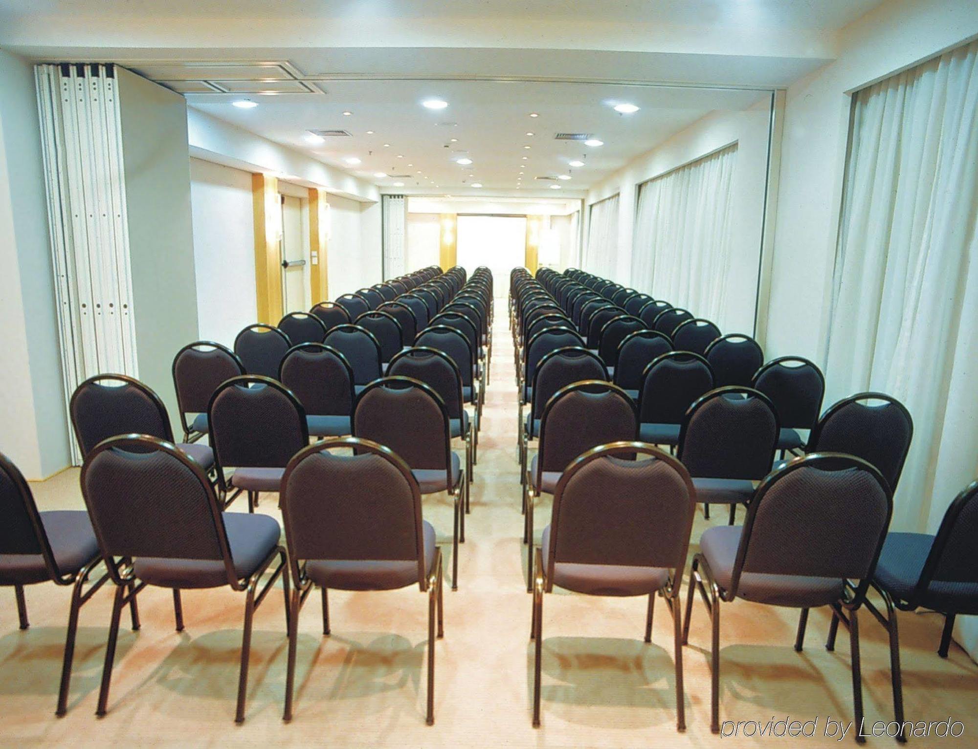 Khách sạn Transamerica Executive Faria Lima 4*