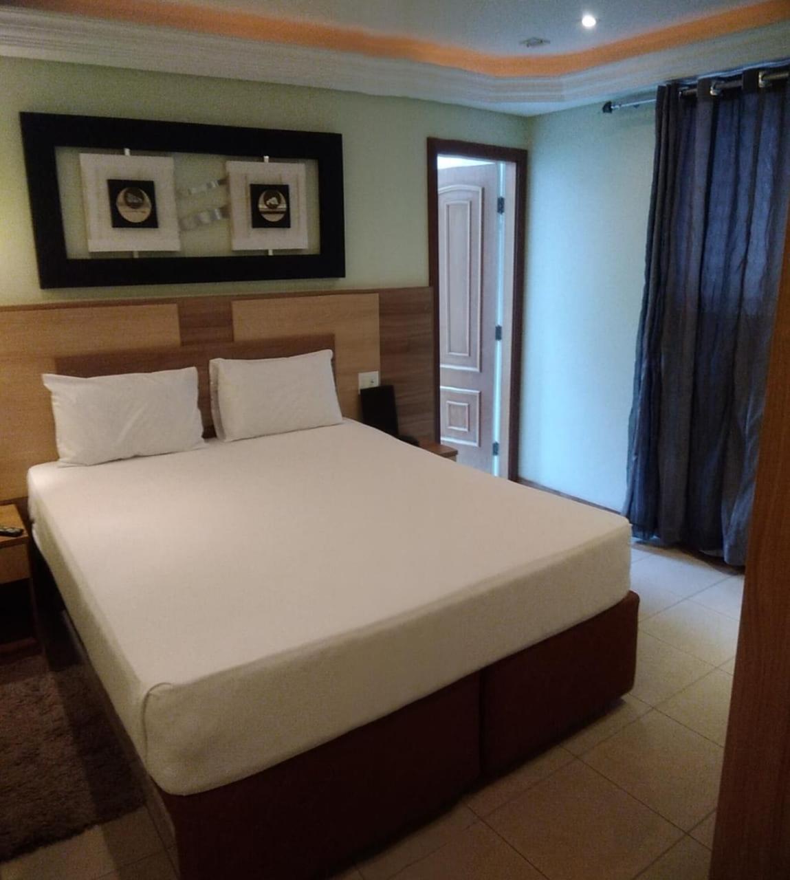 Hotel Luni