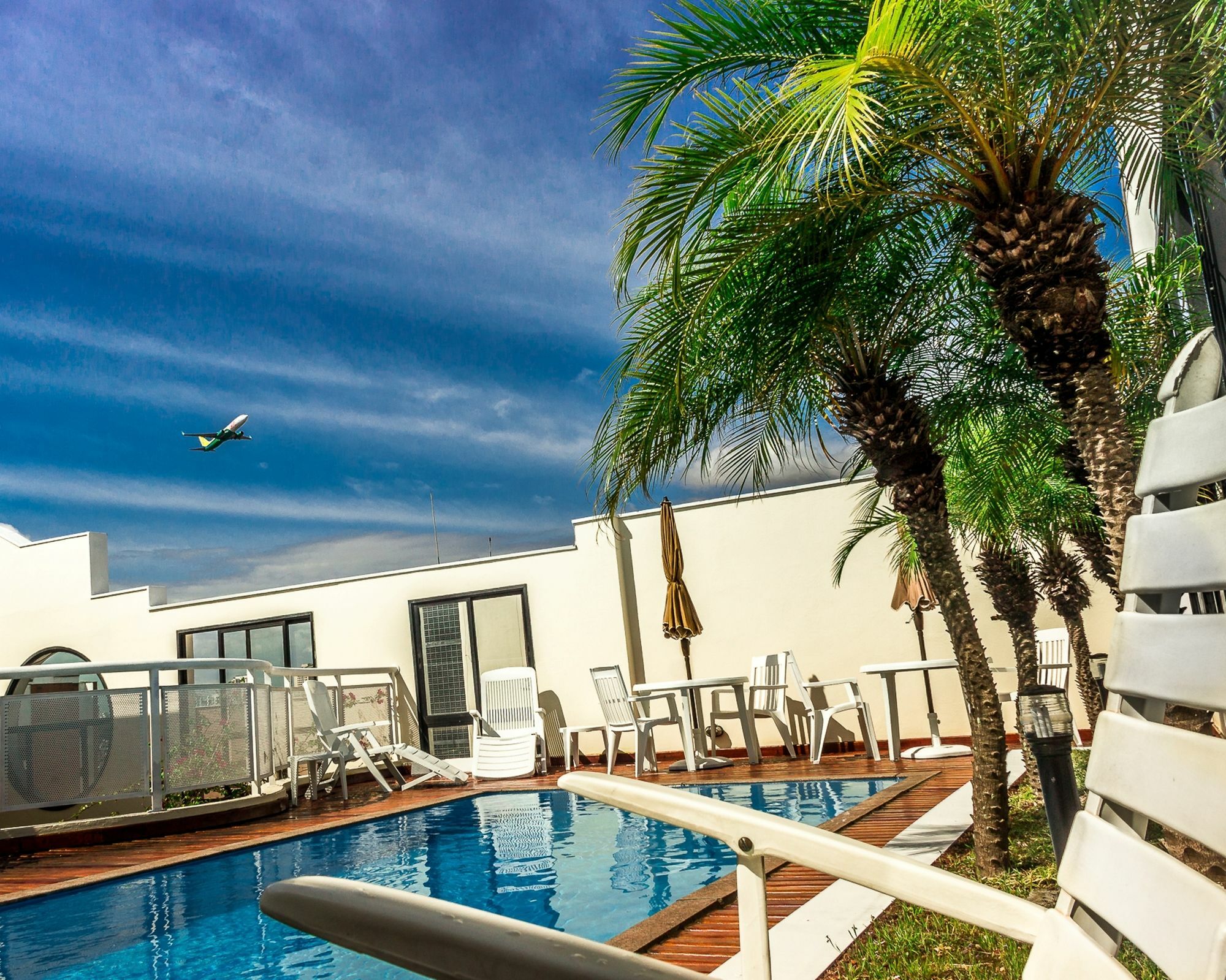 Tsue The Palace Flats 4*