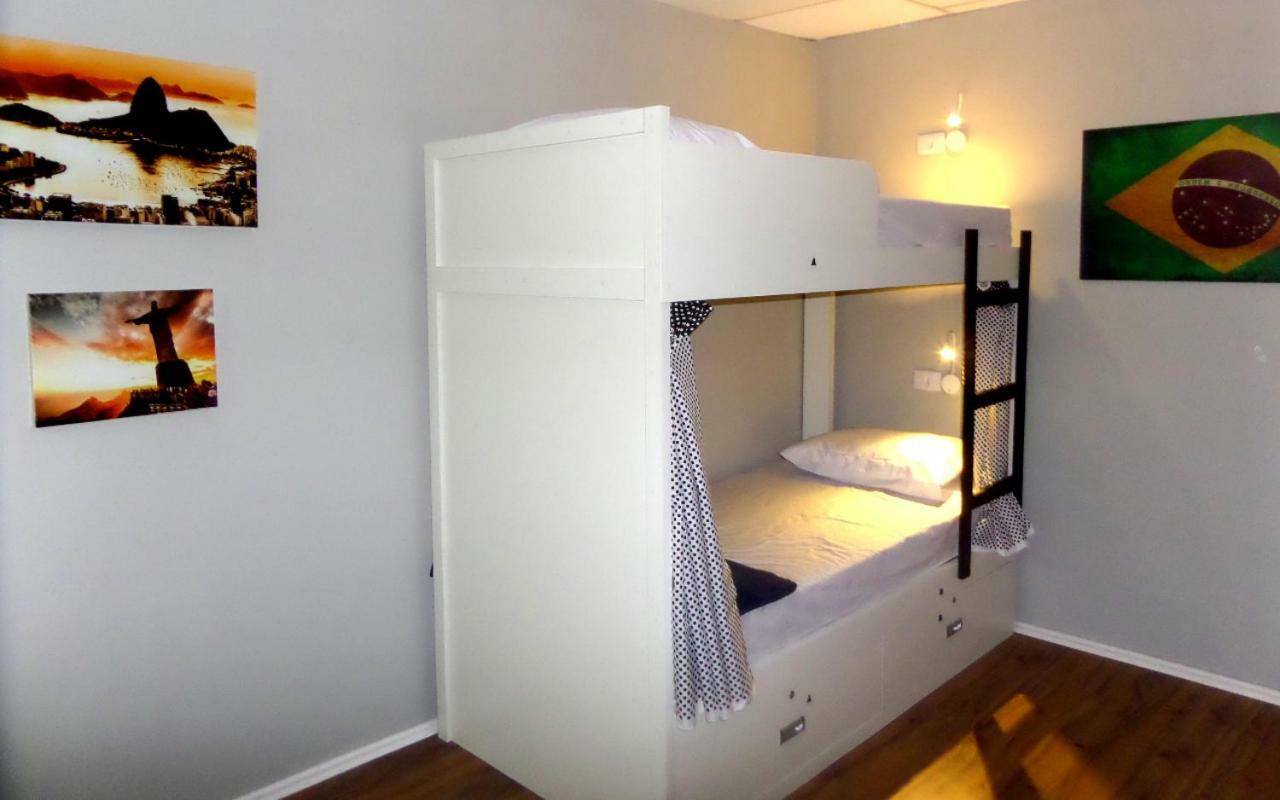 Visto Hostel *