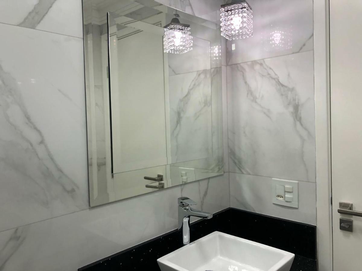 Apartment Elegancia E Conforto No Centro Com Garagem E Internet 500mb *