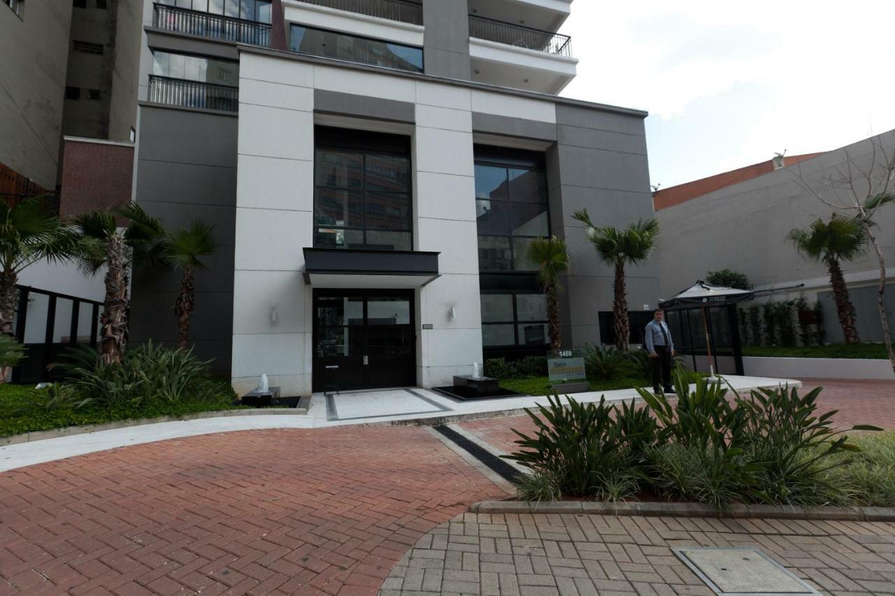 Elegancia E Conforto No Centro Com Garagem E Internet 500mb