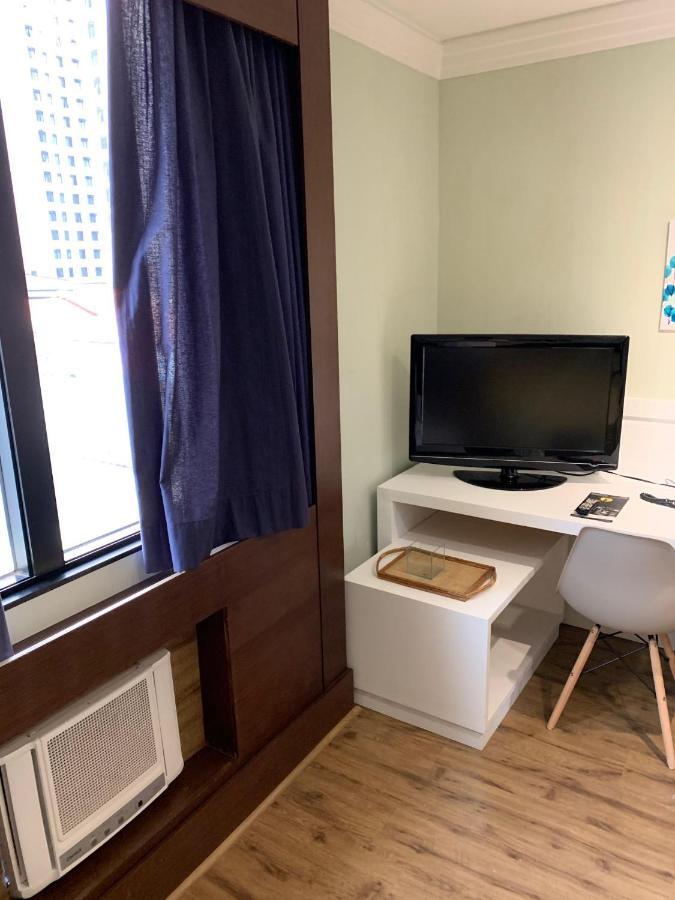 Executive Flat Em Frente Ao Aeroporto De Congonhas Apartment Sao Paulo