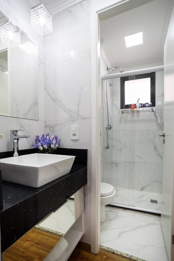 Apartment Elegancia E Conforto No Centro Com Garagem E Internet 500mb