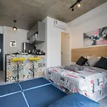 Lindo Studio Arouche 711