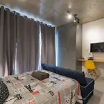 Lindo Studio Arouche 711