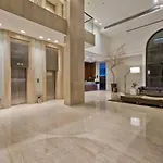 Maximus Luxury In Hotel