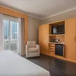 Maximus Luxury In Hotel