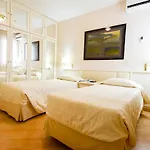 Paulista Apartments