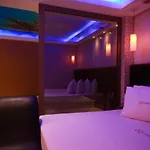 Lessence Motel