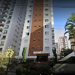Andar-Alto, 3 Quadras Da Av Paulista, Wi-Fi & Garagem