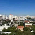 Apartamento Para Pessoas De Familia Ou A Negocio, Ap Lindo Aconchegante No Bras Proximo Igreja Mundial,Mercado Municipal, 25 De Marco, Templo Salomao, Metro Dom Pedro Ll, Bancos, Mercado E Etc