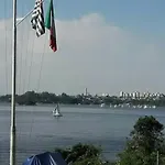 Suite Em Chale Na Represa