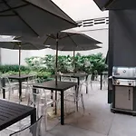 Studio Charmoso Com Terraco E Vista!