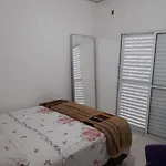 Sobrado Com 3 Quartos