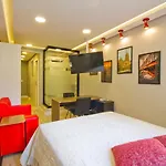 Studio C/ Vaga De Garagem