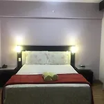 Flat Ao Lado Do Hospital Beneficencia Portuguesa