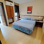Flat 1 Dormitorio Campo Belo/Moema Prox Aeroporto Congonhas