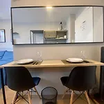 Admiravel Apartamento Em Frente Ao Metro Bras ! Ap 56 A Torre 2 - Rua Coronel Mursa, 56 - Bras
