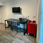 Flat Particular Incrivel No Hotel M. Ibirapuera Com Sacada!