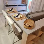 Aconchegante Studio Bras