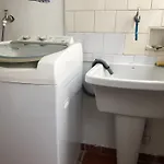 Quarto Em Apartamento