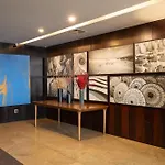 Studio Inside Hotel Windham