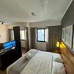 Studio Living Slavieiro Moema