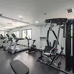 Cozy Room Wtc