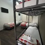 Hostel Carabelas - Proximo A 25 De Marco E Bras