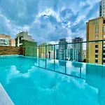 Cozzy Suites Paraiso Hotel