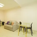 Bela Vista Ao Lado Da Paulista, Masp E Fgv As204