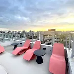 Haus Stay. Apartamento Com Quarto & Sala. Luxo. Moema.