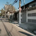 Hlive Consulado