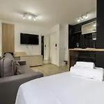 Mb611 - Apto Aconchegante Na Liberdade C/Piscina