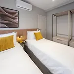 Charlie Contemporaneo Jardins Essential