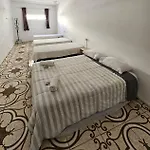 Liah Hostel & Suites