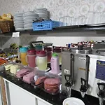 New Comercial Palace Hotel