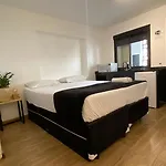 Studios E Quartos Privativos Na Chacara Santo Antonio