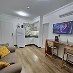 Flat Hotel The Palace Com Quarto Sala E Cozinha
