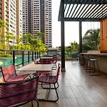Apto Bras Com Piscina Proximo Ao Centro De Compras