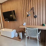 Teo - Hy Pinheiros Studio Conexao Ai
