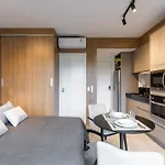 Arvo Luxury Studio Rebouca Apartment