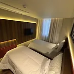 Golden Tower Express Nacoes Unidas By Fenix Hoteis