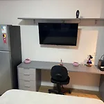 Studio Confortavel Com Vaga De Garagem - Airbrooklin