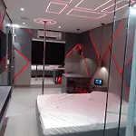 Queens Motel