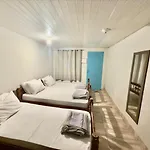 Family Hostel Consulado Americano