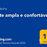 Suite Ampla E Confortavel