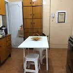 Quarto Em Apartamento