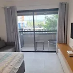 Studio Novo Ao Lado Da Usp